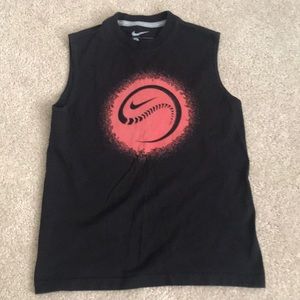 Boys Nike sleeveless muscle shirt